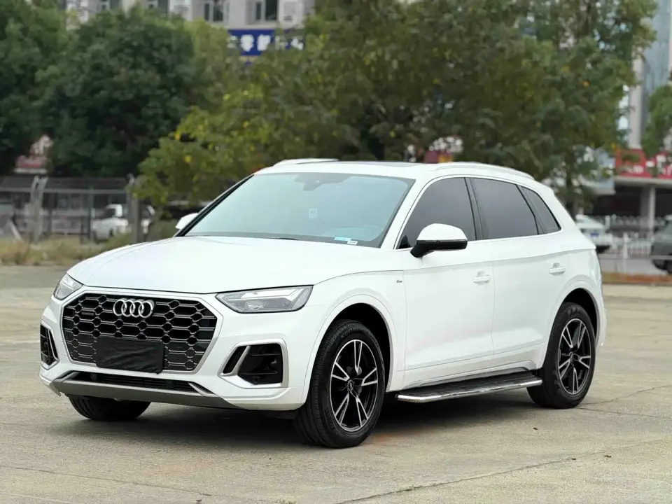 Audi Q5L 40 TFSI Fashion Dynamic 2025