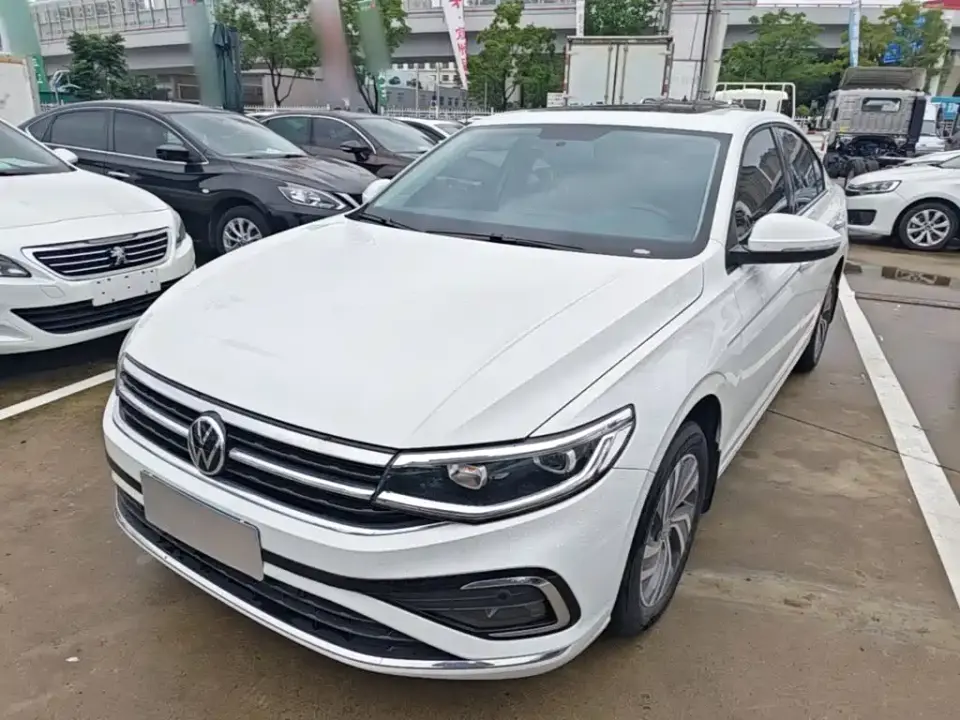 Volkswagen Bora 200TSI DSG Joy Ride Edition 2024