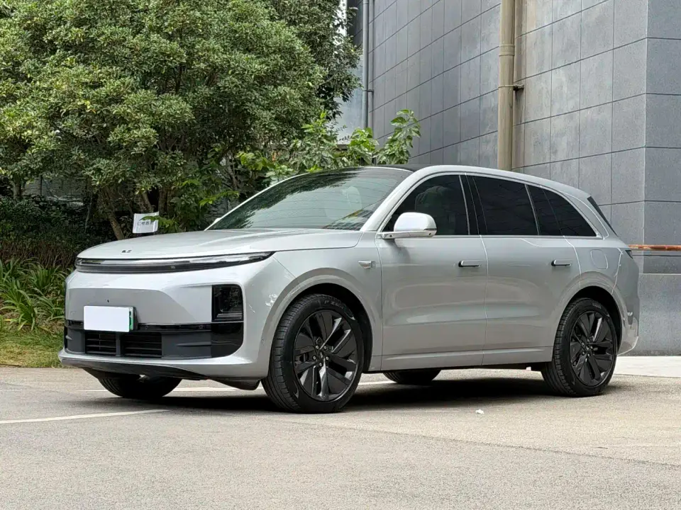 Li Auto L6 Pro 2024