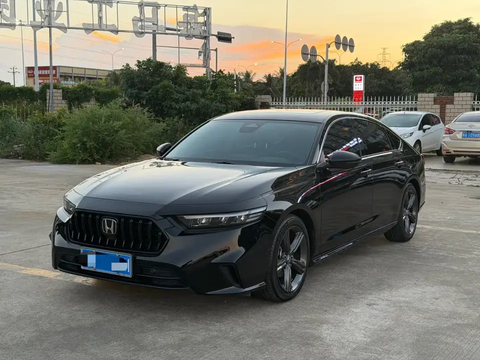 Honda Inspire 260TURBO Elite Edition 2025