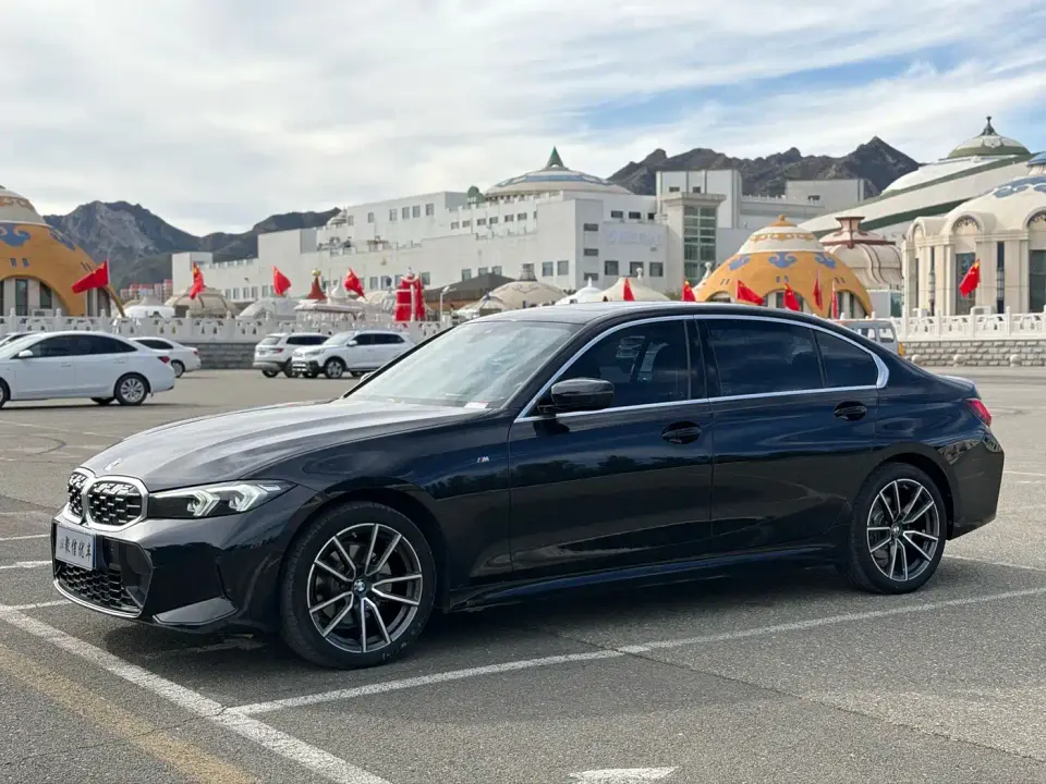 BMW 3 Series 325Li xDrive M Sport Package 2023