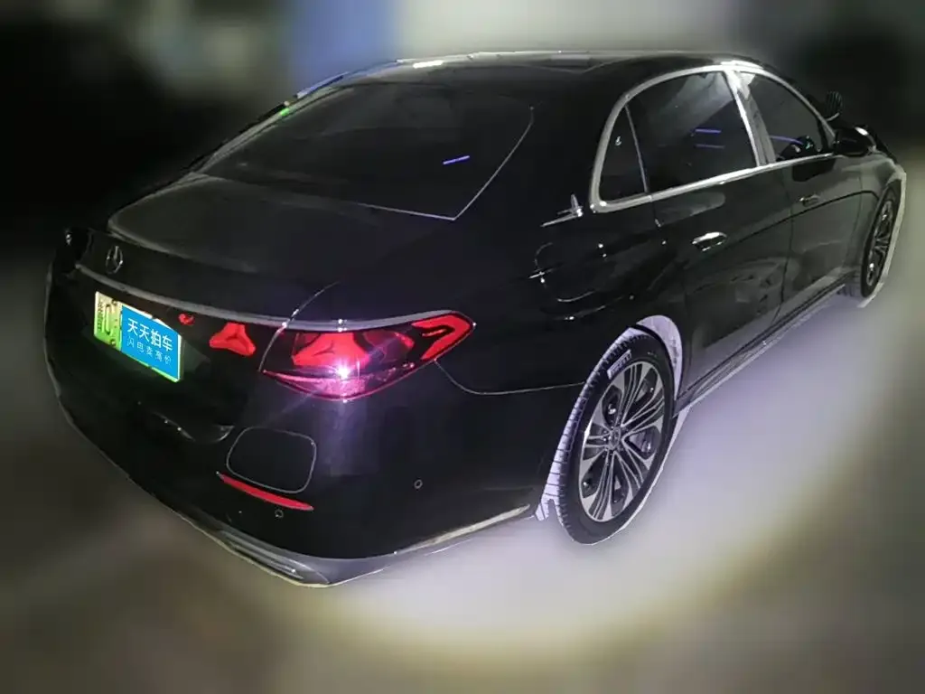 Mercedes-Benz E-Class New Energy E 350 e L Plug-in Hybrid Sedan 2025 — фото 2