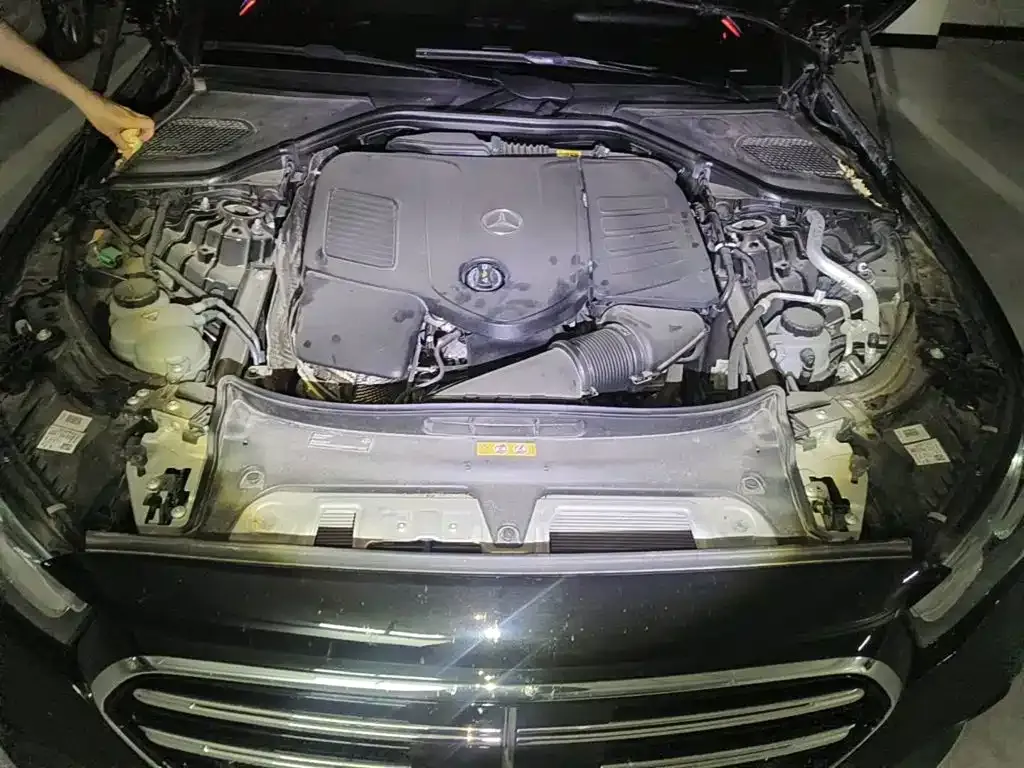 Mercedes-Benz E-Class New Energy E 350 e L Plug-in Hybrid Sedan 2025 — фото 3