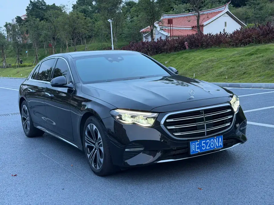 Mercedes-Benz E-Class E 300 L Luxury 2025