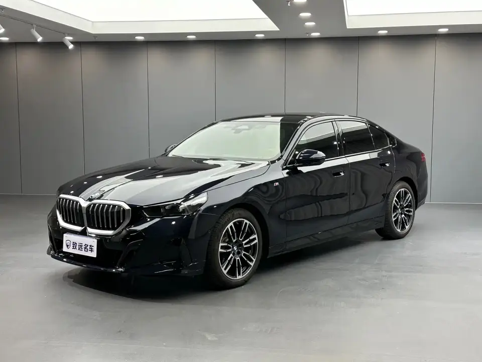 BMW 5 Series (Import) Model 525i M Sport Package 2025