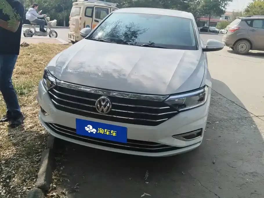 Volkswagen Sagitar 280TSI DSG Surpassing Edition 2021