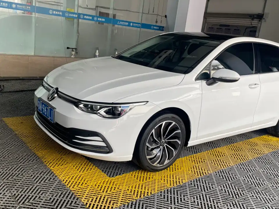 Volkswagen Golf 280TSI DSG Pro 2024