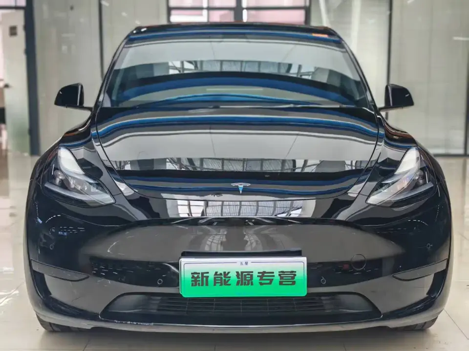 Tesla Model Y Facelift Rear-Wheel Drive Version 2023