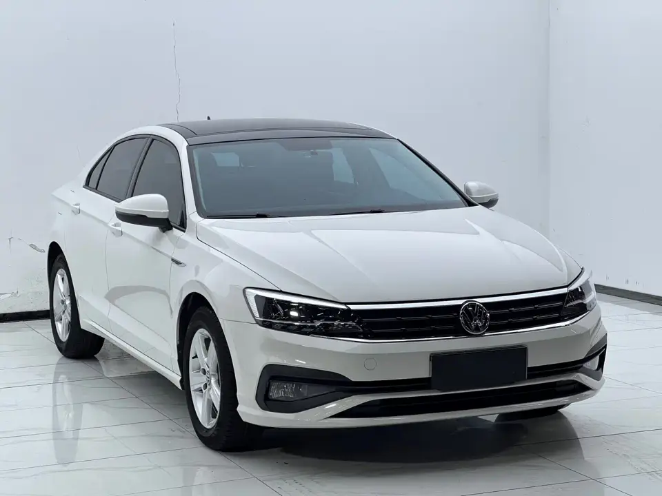 Volkswagen Lamando 230TSI DSG Fashion Edition 2022