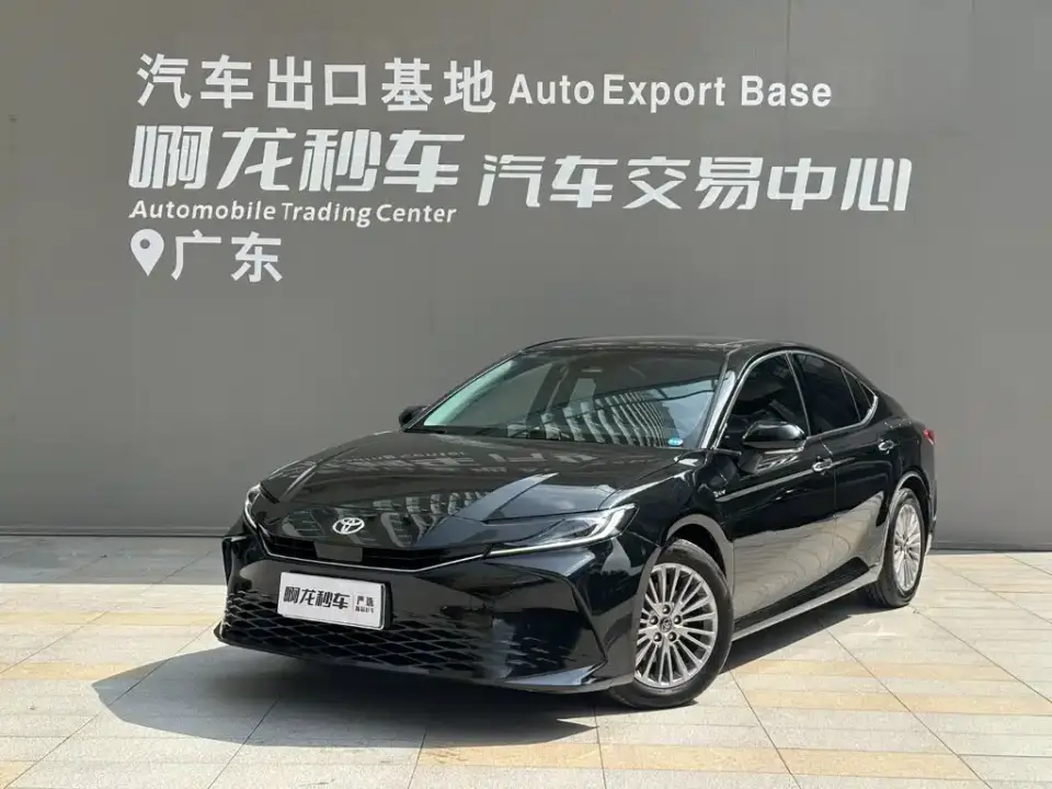 Toyota Camry Hybrid 2.0HGVP Luxury Edition 2024
