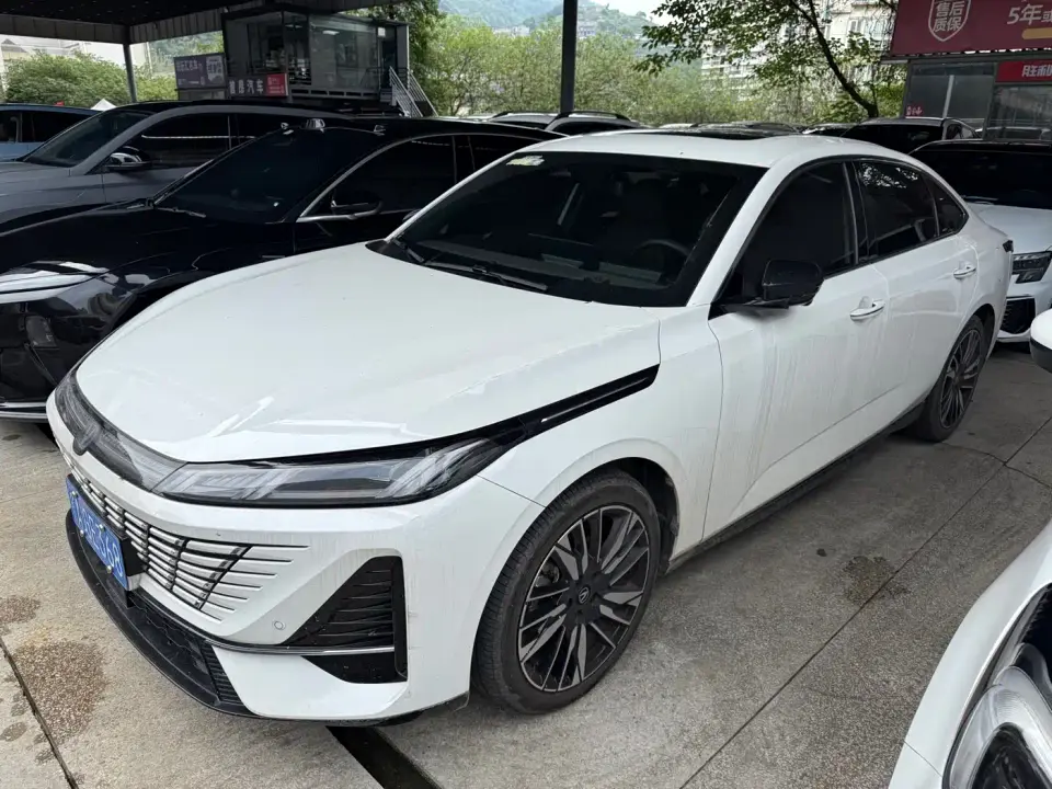 Changan Eado Model Year Facelift 1.5T 500Bar Premium Edition 2025