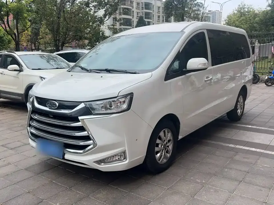 JAC Refine Refine M4 2.0TGDI Automatic Executive Model 2023