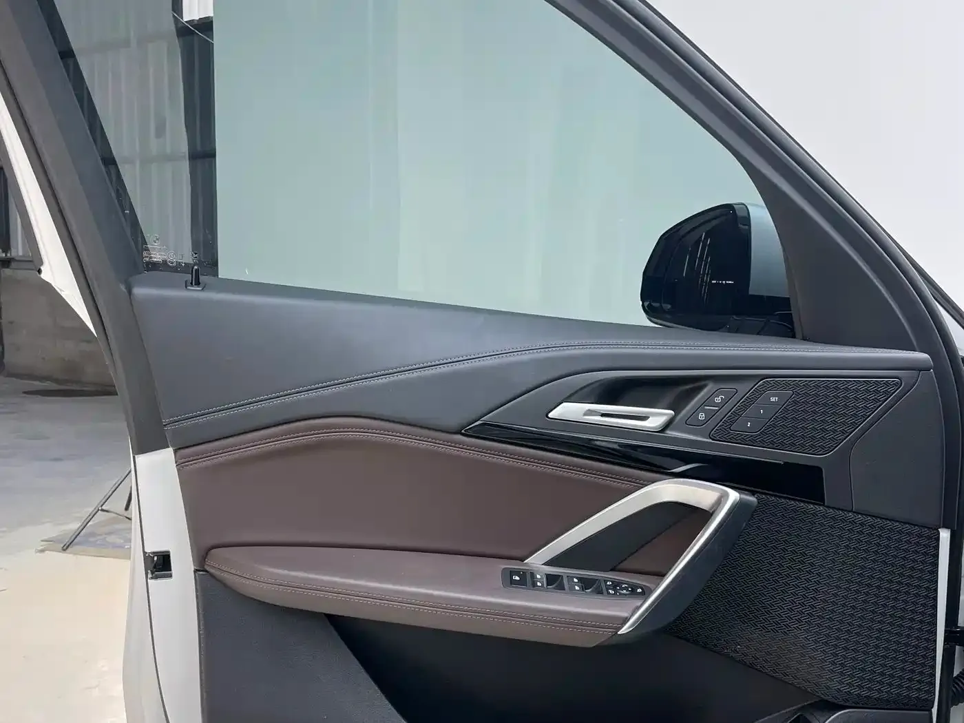 BMW X1 sDrive20Li X Design Package 2023 — фото 21