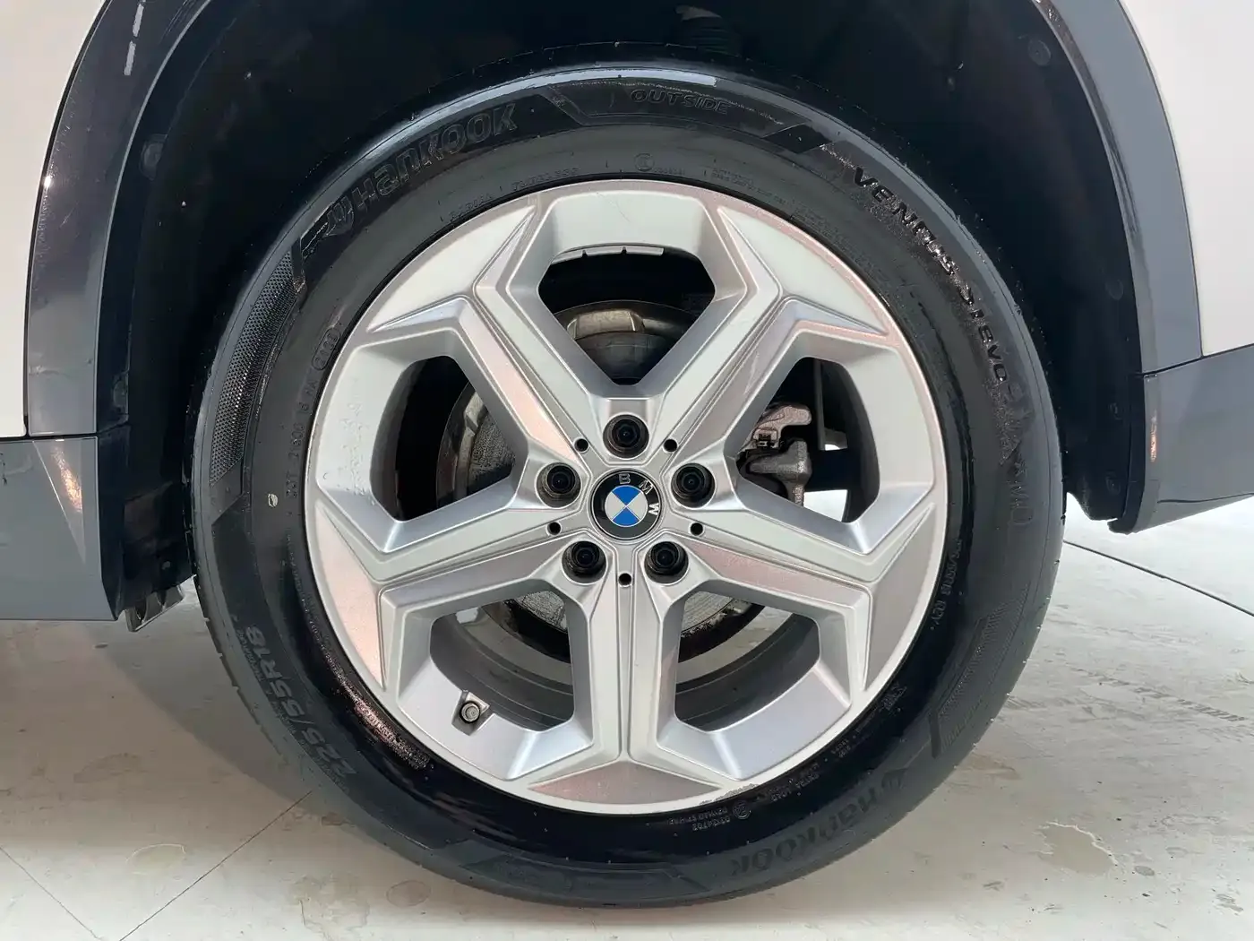 BMW X1 sDrive20Li X Design Package 2023 — фото 16