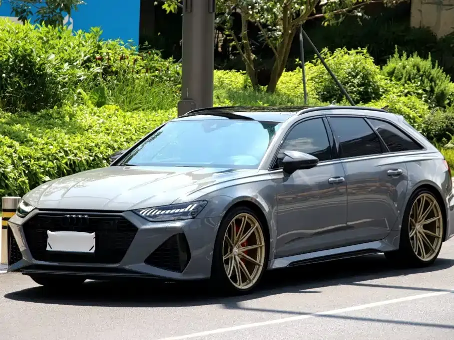 Audi RS 6 RS 6 4.0T Avant 2022