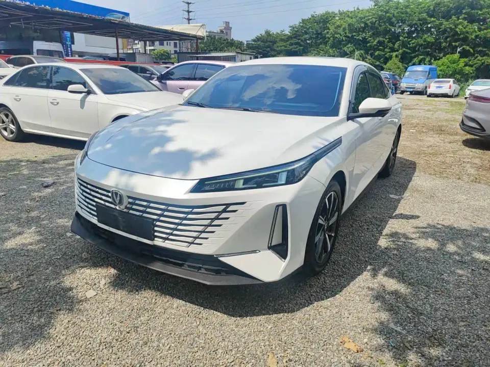 Changan Eado Model 1.5T GDI Auto Premium Type 2024