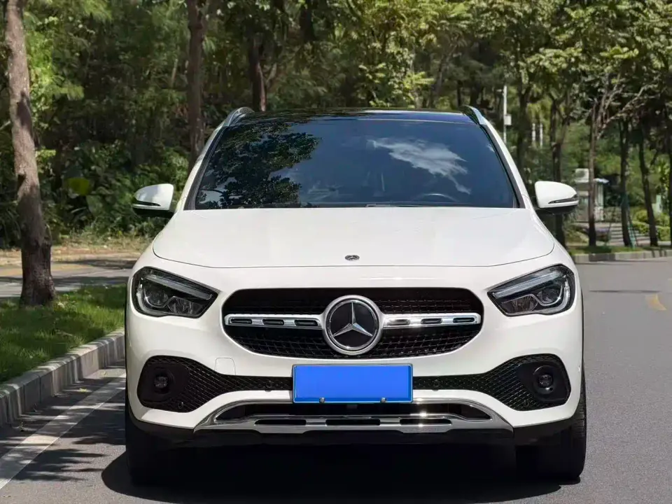 Mercedes-Benz GLA-Class GLA 200 2021