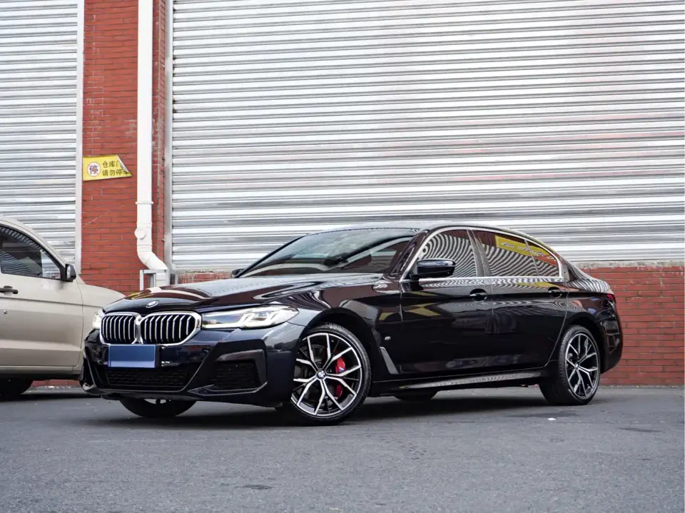 BMW 5 Series 530Li Premium M Sport Package 2022