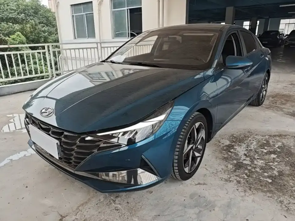 Hyundai Elantra 1.5L CVT GLX Elite Edition 2022