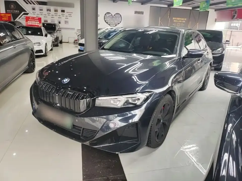 BMW i3 eDrive 35 L 2024