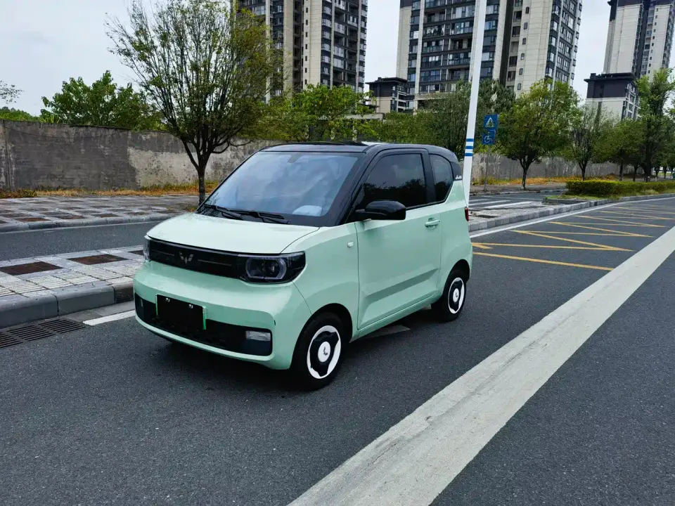Wuling Motors Hongguang MINIEV Macaron Premium LFP 2022