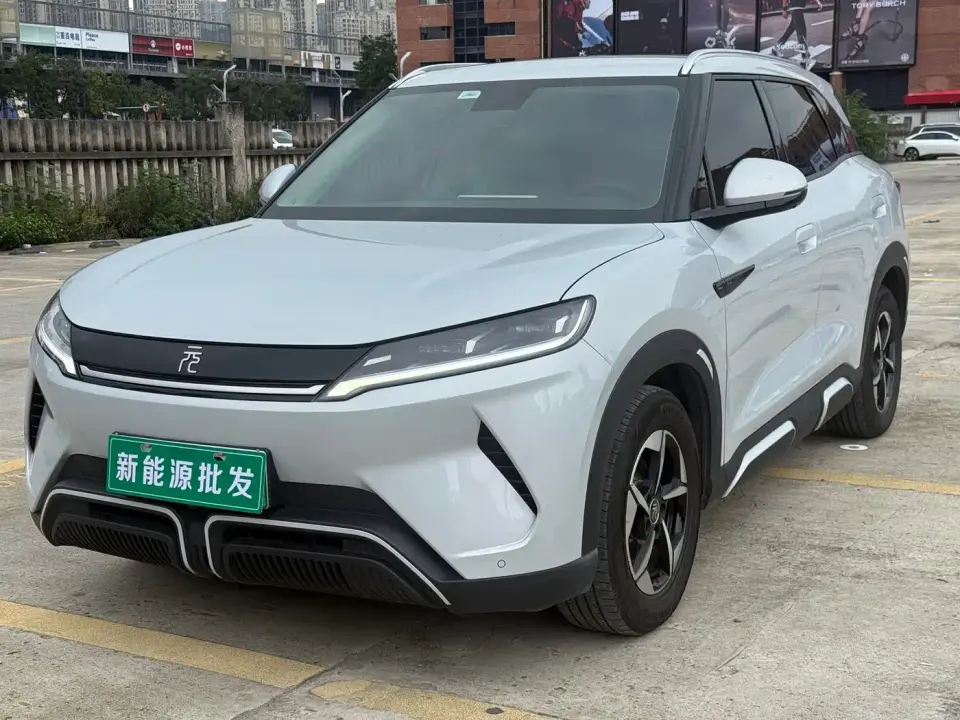 BYD Yuan UP 401KM Surpass Edition 2024