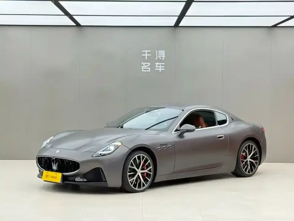 Maserati GranTurismo 3.0T Modena 2024