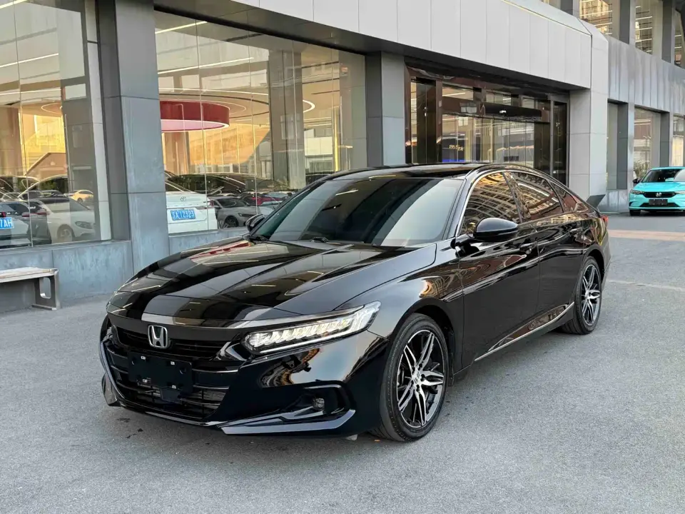 Honda Accord 260TURBO Phantom Night Premium 2023