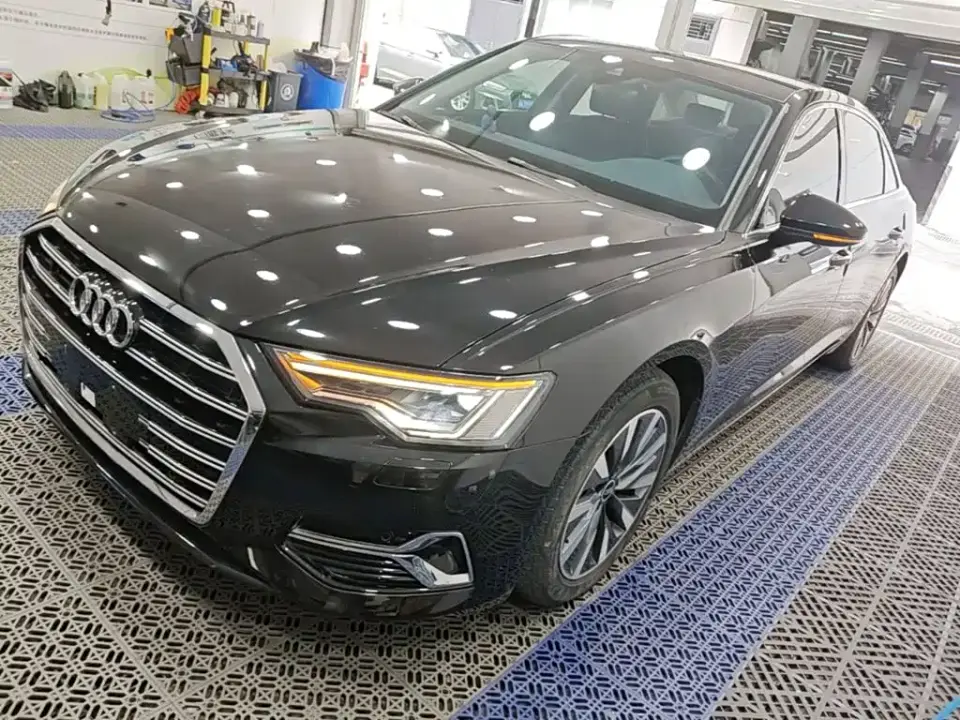 Audi A6L 45 TFSI Premium Selection Elegance 2023