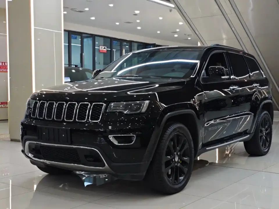 Jeep Grand Cherokee (Import) 3.0L Comfort Navigation Edition 2019