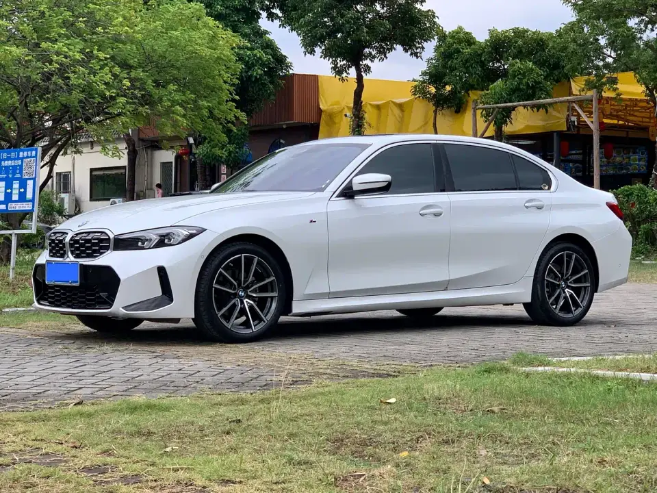 BMW 3 Series 325Li M Sport Package 2024