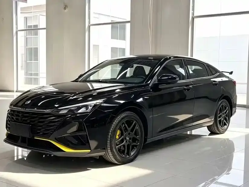 Dongfeng Aeolus Yixuan Mach Edition 1.5T Auto Hunter Knight 2022