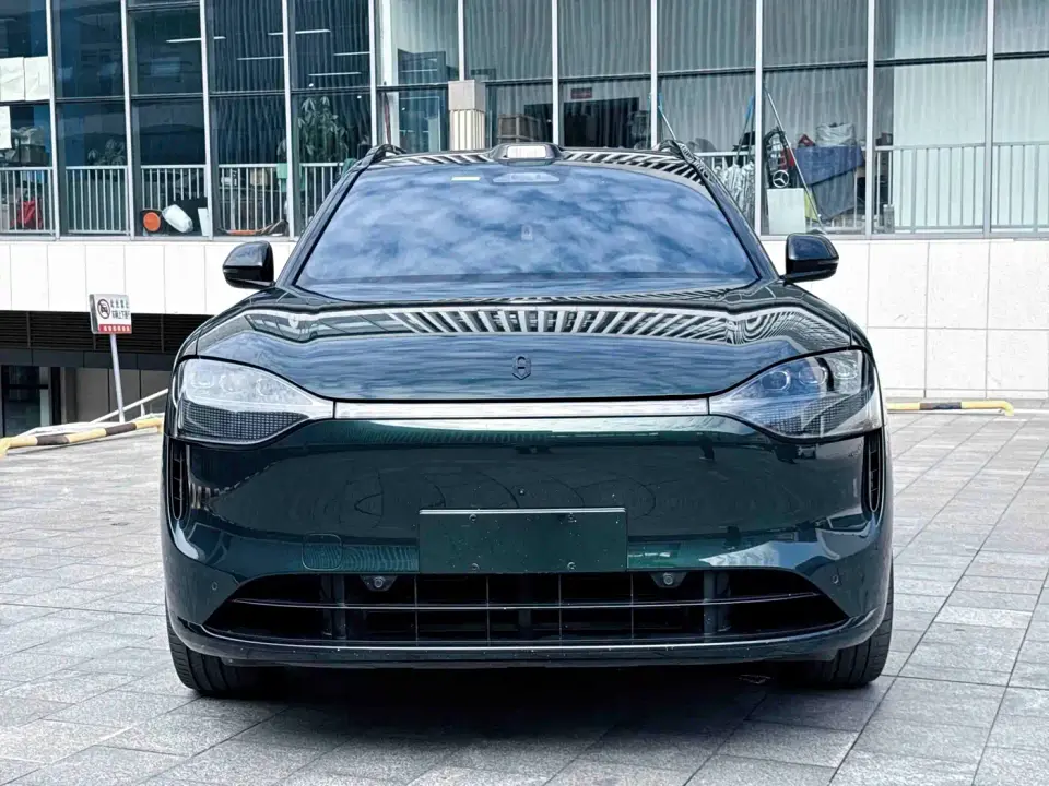 AITO Wenjie AITO M9 Extended Range Ultra 52kWh 6-Seater 2025