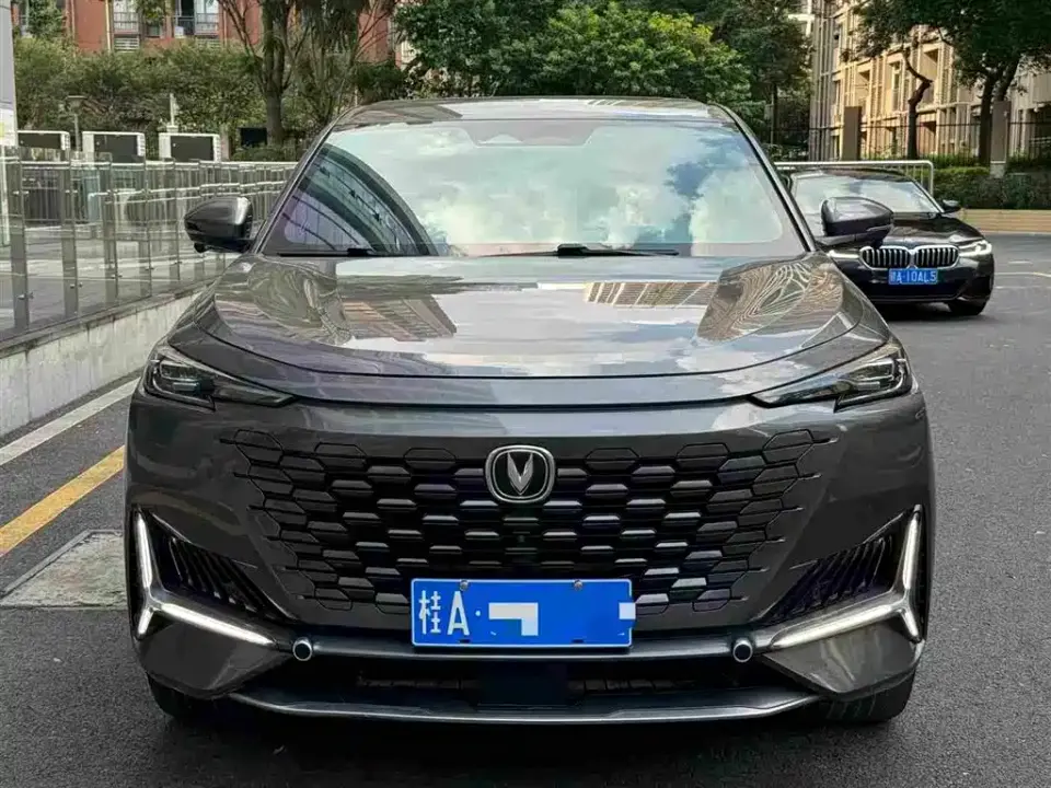 Changan UNI-K 2.0T Premium 2021
