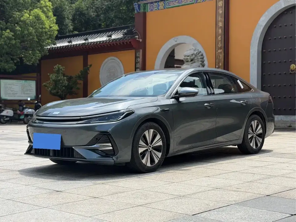 Geely Galaxy Galaxy A7 EM-i 150km Explorer+ Edition 2025