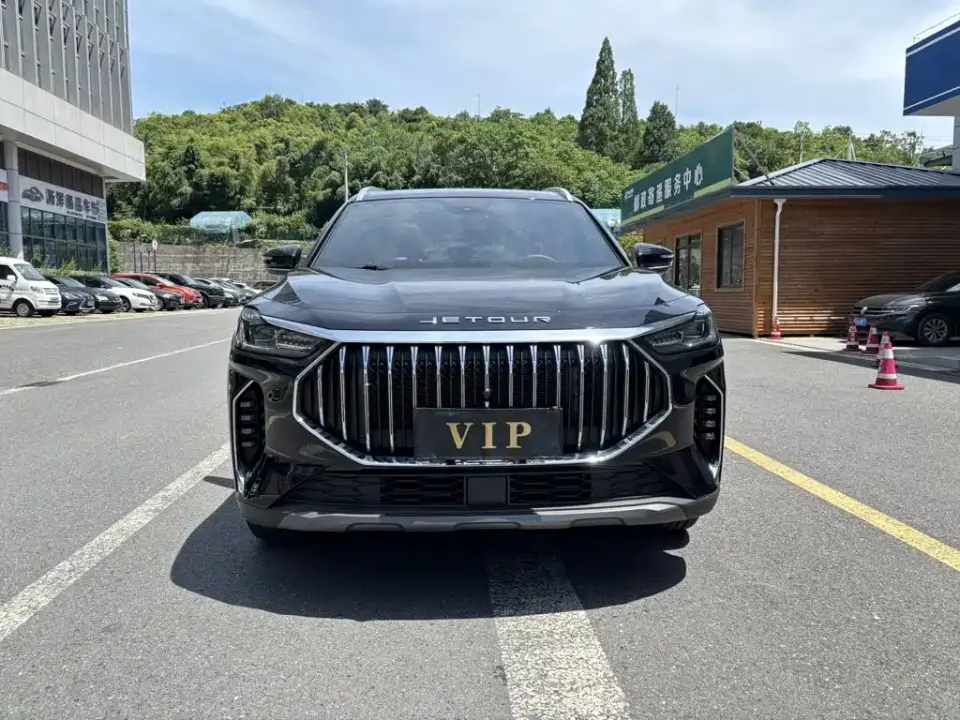 Jetour X70 PLUS Champion Edition 1.5T DCT Champion PRO 5-seater 2025