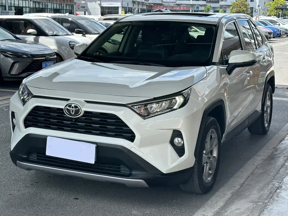 Toyota RAV4 Rongfang 2.0L CVT 2WD Trend 2021
