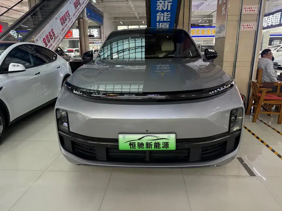Li Auto Li L8 Pro 2023
