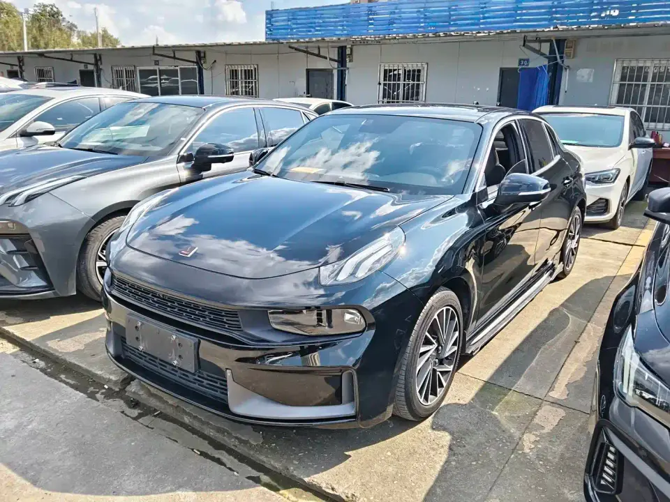 Lynk & Co 03 1.5TD DCT Jin Plus 2021