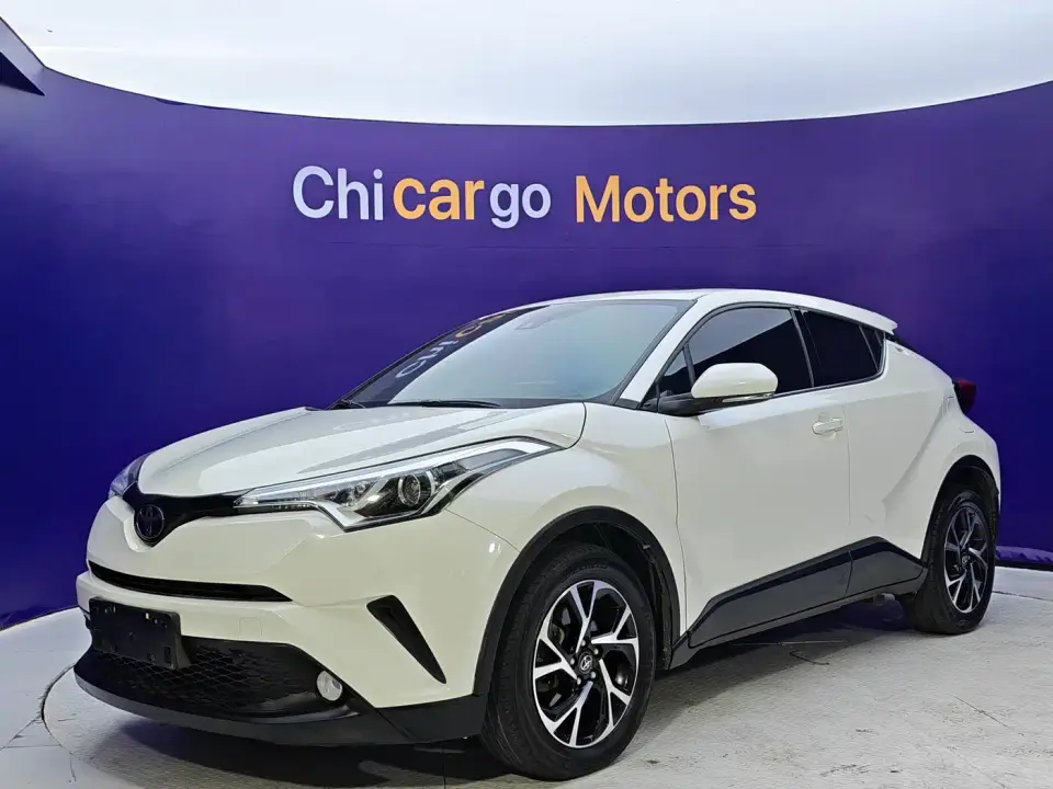 Toyota C-HR Model 2.0L Leading 2020