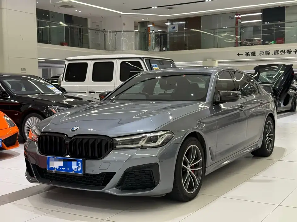 BMW 5 Series (Import) 525i M Sport Package 2021
