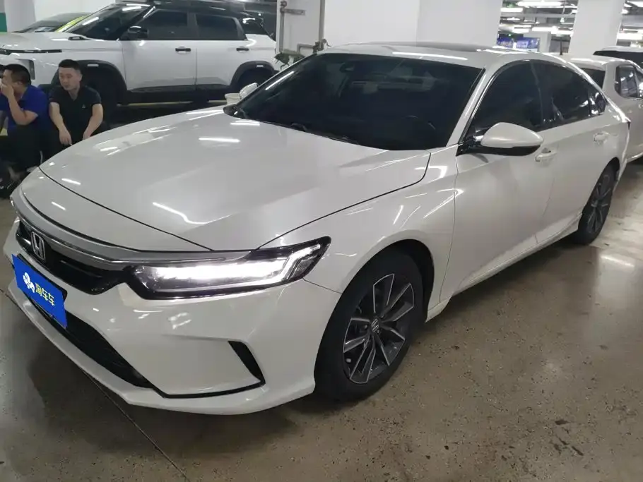 Honda Inspire 260TURBO Deluxe Edition 2022