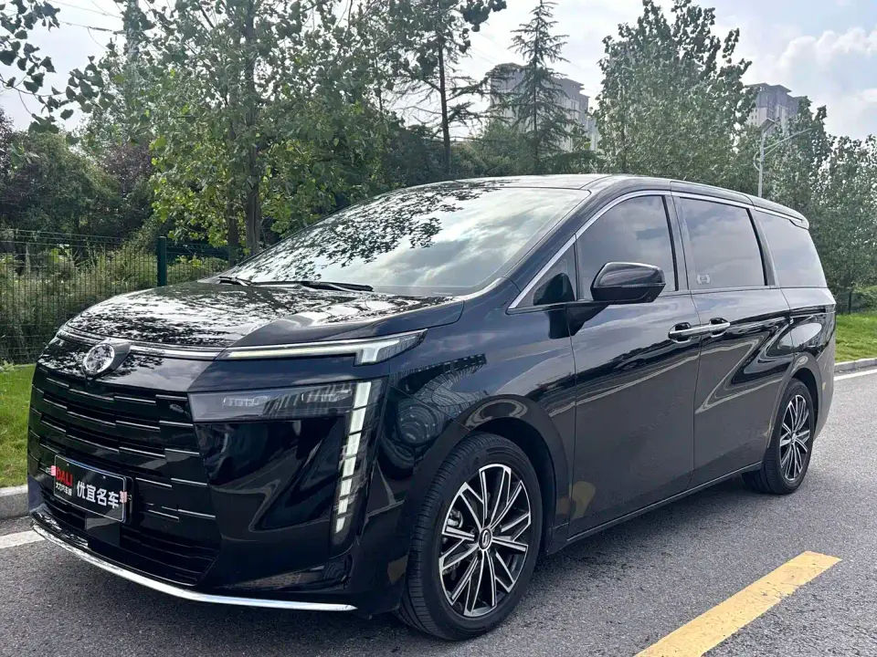 GAC Trumpchi E8 Glory Series 2.0L Glory Edition 2025