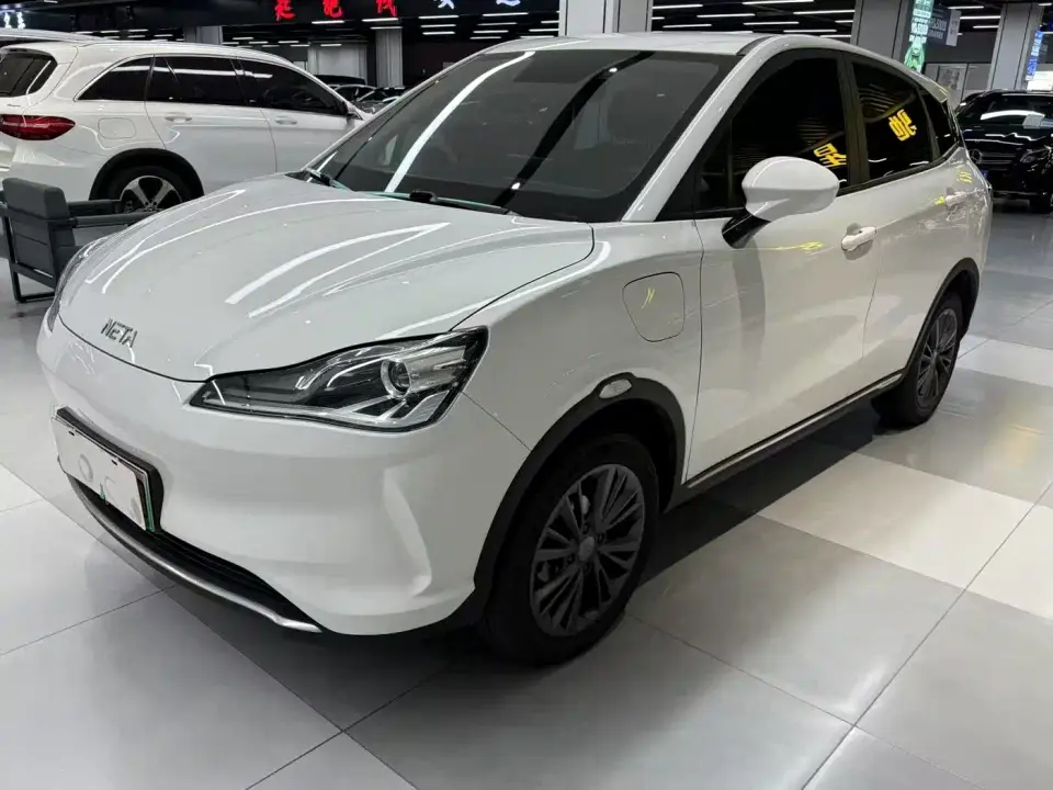 Neta Nezha V Trend 400 2021