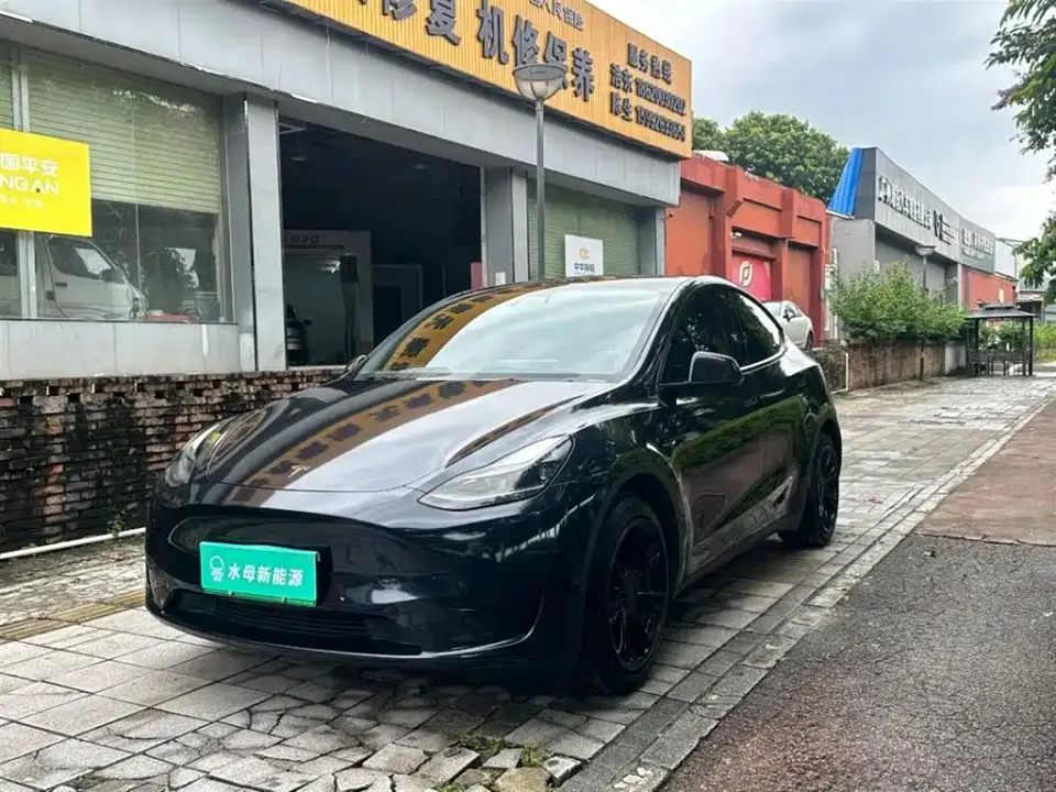 Tesla Model Y Facelift Rear-Wheel Drive Version 2022