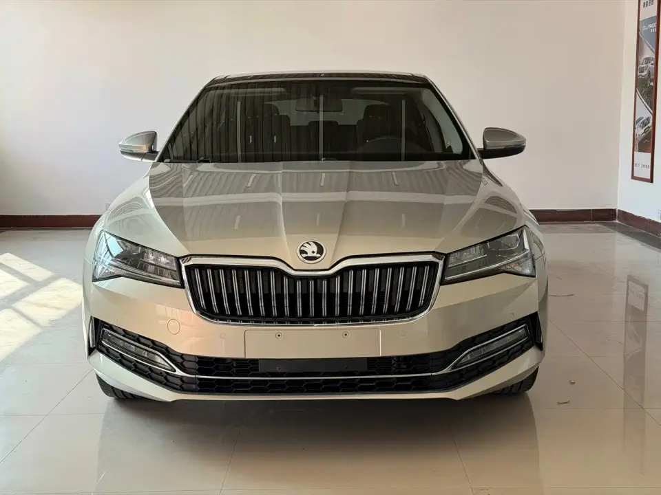 Skoda Superb TSI280 DSG Premium Edition 2022