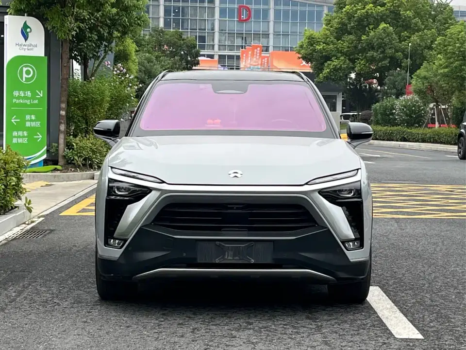 NIO ES8 415KM Signature Edition 7-Seater 2020