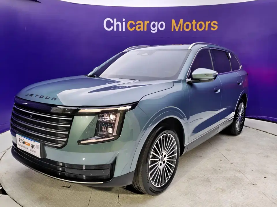 Jetour X70L 2.0T Automatic Flagship 7-Seater 2025