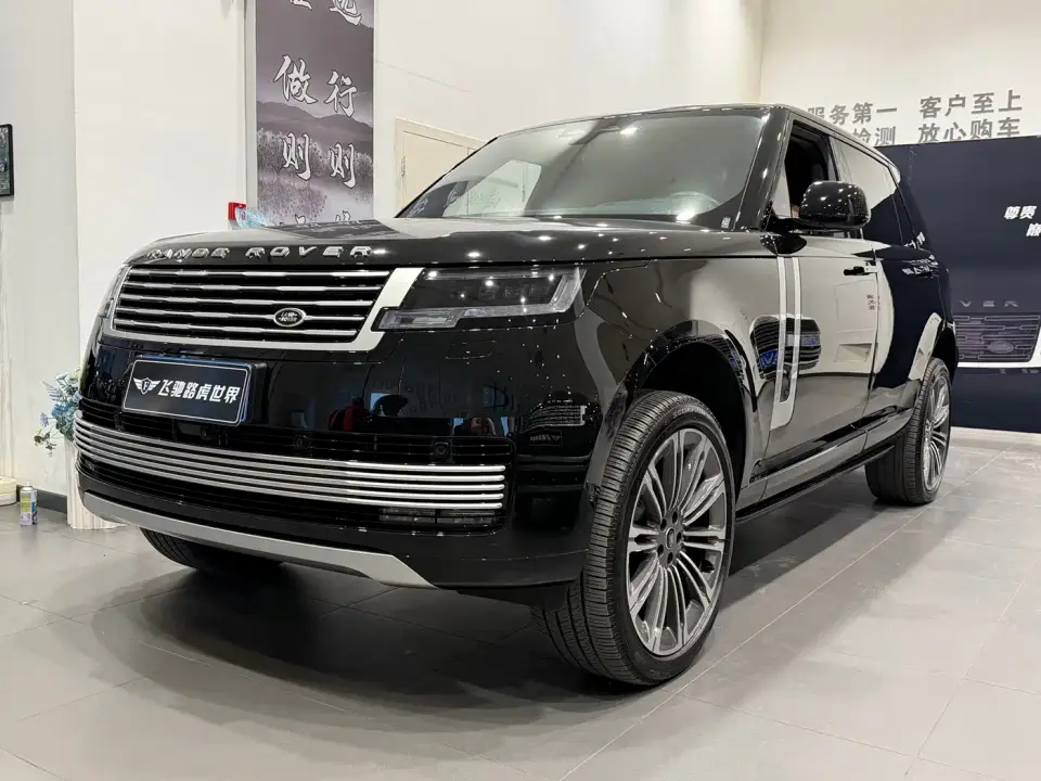 Land Rover Range Rover 3.0 L6 400PS Flourishing Era Extended Wheelbase 2025