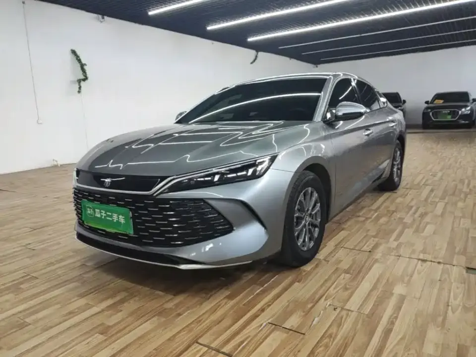 BYD Qin L DM-i 80KM Leading Edition 2025